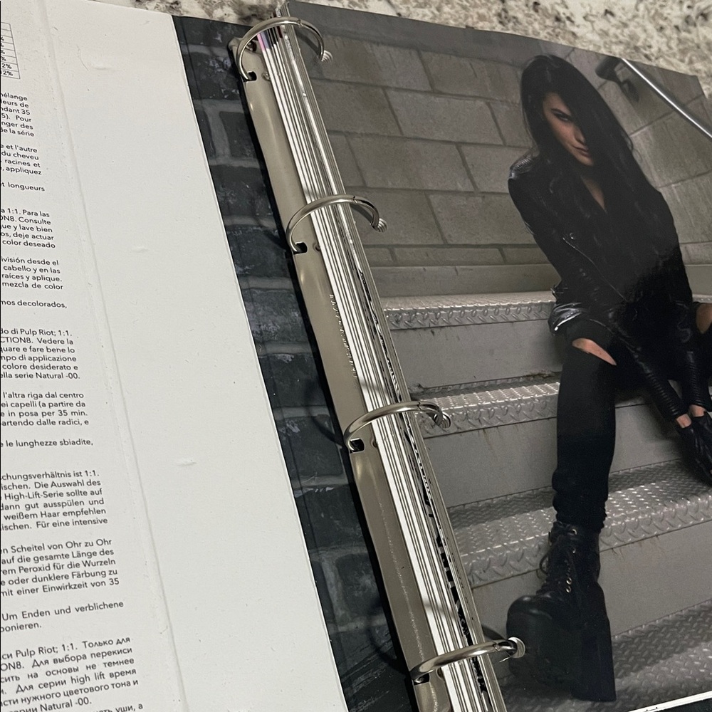 Pulp Riot Faction 8 Color Swatch Book - Picture 10 of 11